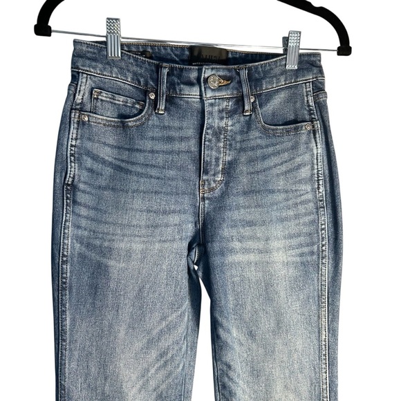 White House Black Market WHBM High-Rise Sculpt Straight Crop Jeans OS - Picture 8 of 16